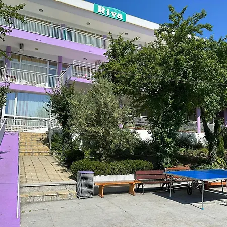 рива 2* Aranyhomok